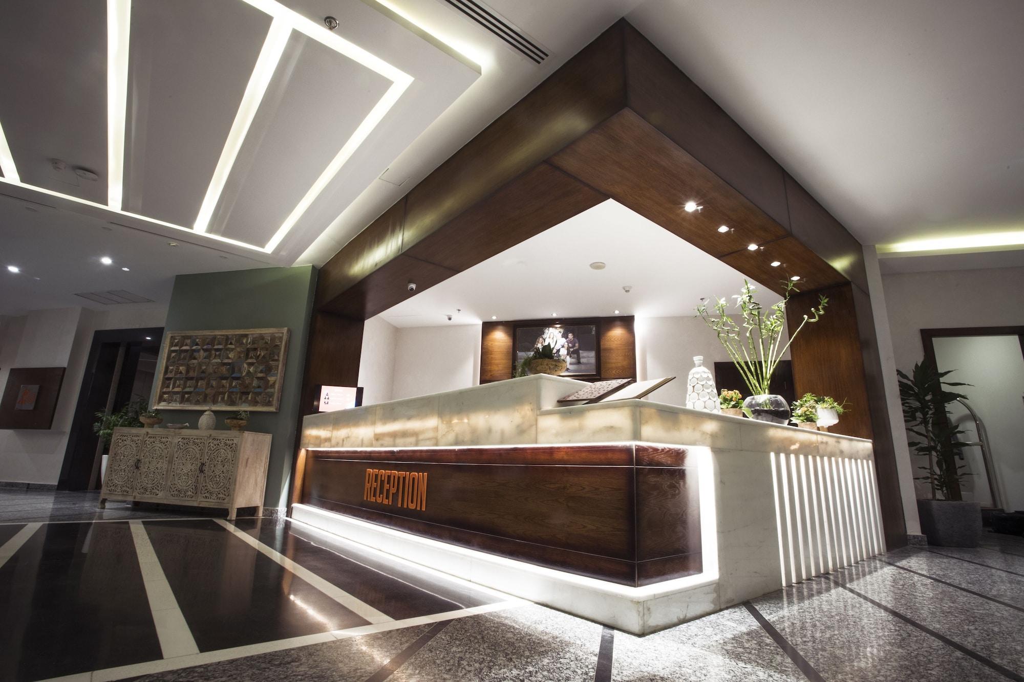 La Casa Hotel Amman By Fhm Exterior photo