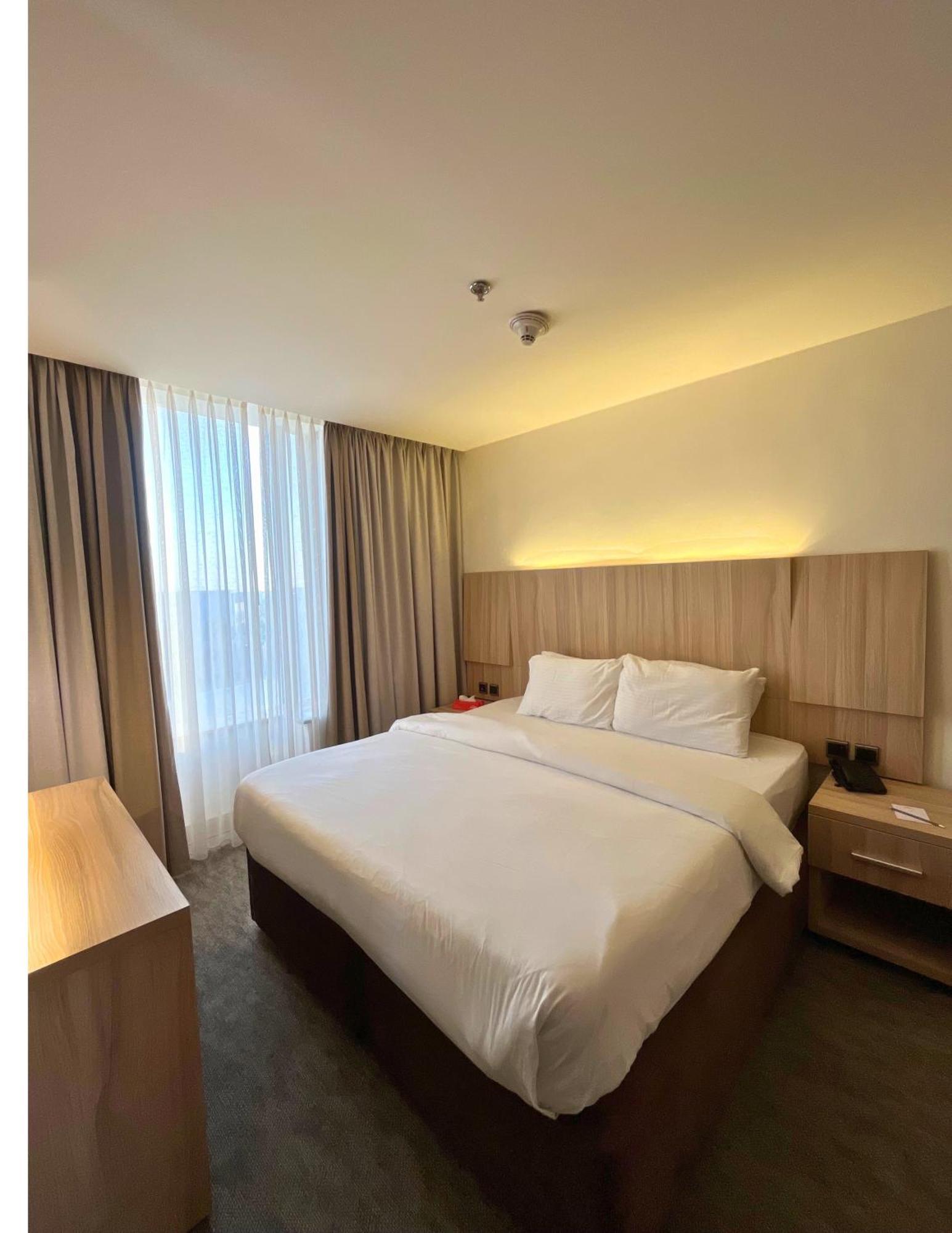 La Casa Hotel Amman By Fhm Exterior photo
